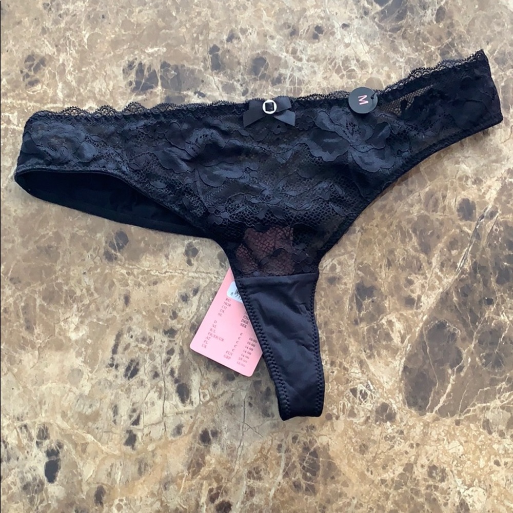 Hunkemoller Black Maya String Thong